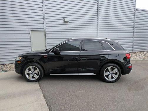 2018 Audi Q5 2.0T Premium Plus