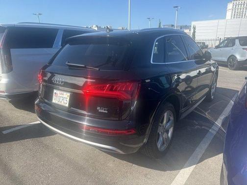 2018 Audi Q5 2.0T Premium Plus