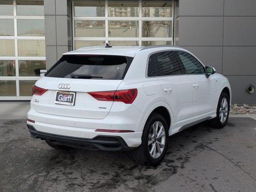 2023 Audi Q3 45 S line Premium