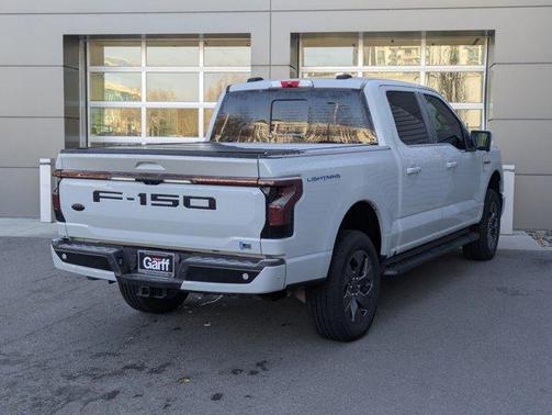 2023 Ford F-150 Lightning LARIAT