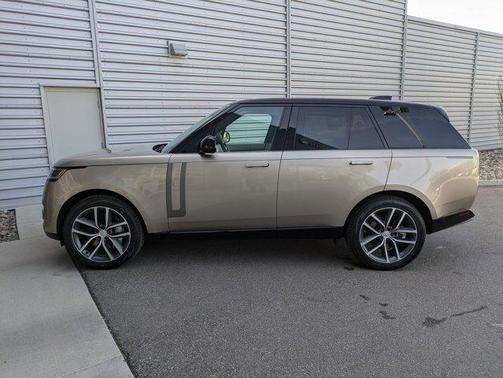 2025 Land Rover Range Rover P530 SE