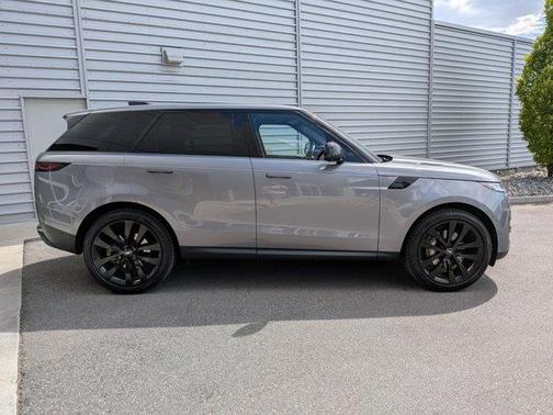 Eiger Grey 2023 Land Rover Range Rover Sport SE