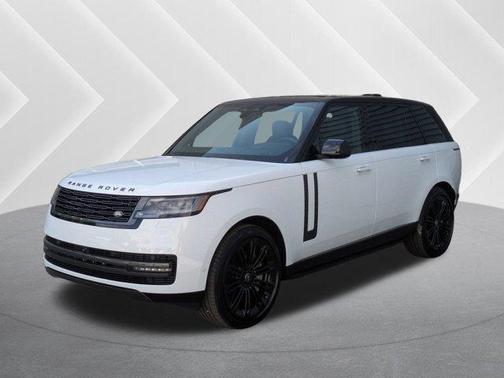 2025 Land Rover Range Rover P530 SE 7 Seat