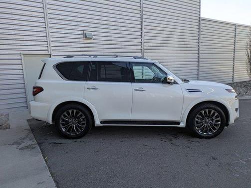 2023 Nissan Armada Platinum