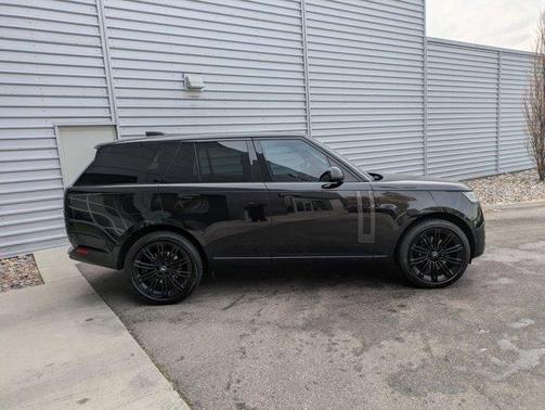 2023 Land Rover Range Rover P400 SE