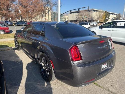 2019 Chrysler 300 S