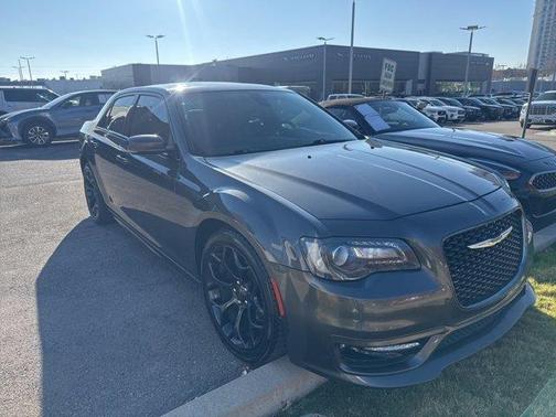 2019 Chrysler 300 S