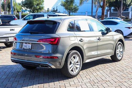 2024 Audi Q5 45 S line quattro Premium