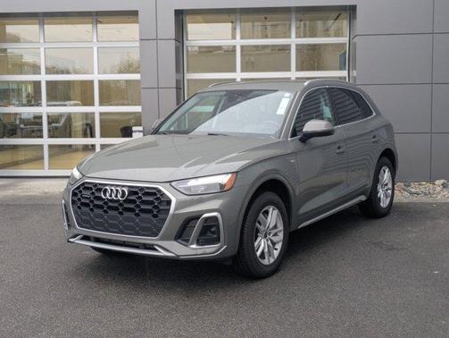 2024 Audi Q5 45 S line quattro Premium