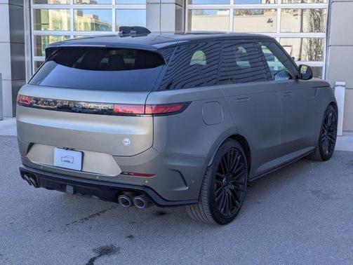 2024 Land Rover Range Rover Sport SV Edition One Carbon Bronze