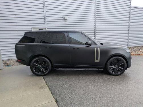 2023 Land Rover Range Rover P400 SE