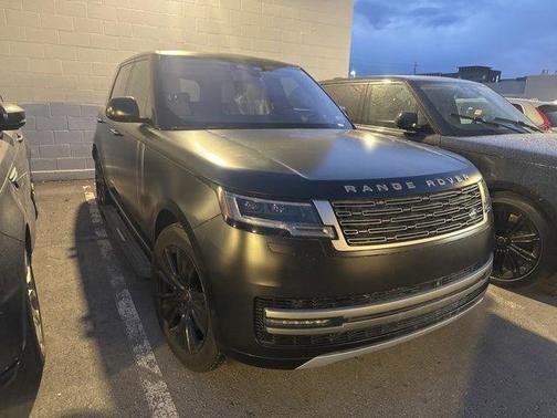 2023 Land Rover Range Rover P400 SE