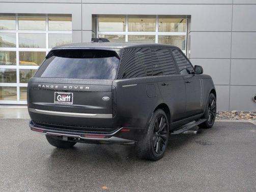 2023 Land Rover Range Rover P400 SE