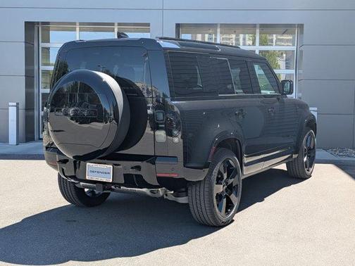 Santorini Black 2026 Land Rover Defender P400 X-Dynamic SE