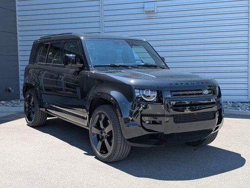 Santorini Black 2026 Land Rover Defender P400 X-Dynamic SE