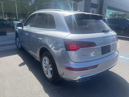 2023 Audi Q5 45 S line quattro Premium