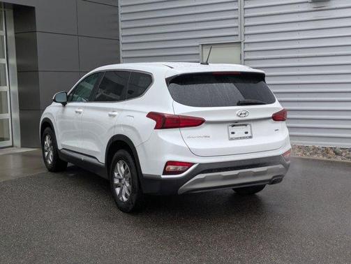2019 Hyundai SANTA FE 2.4 SE