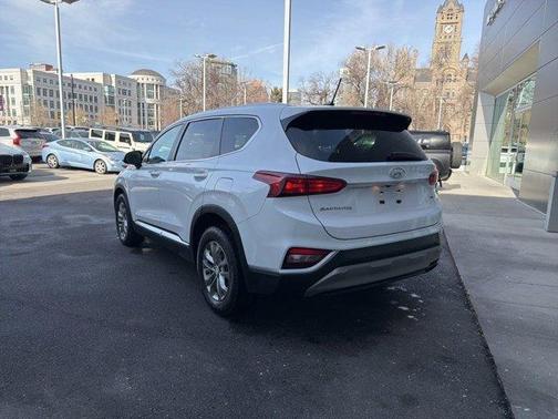 2019 Hyundai SANTA FE 2.4 SE