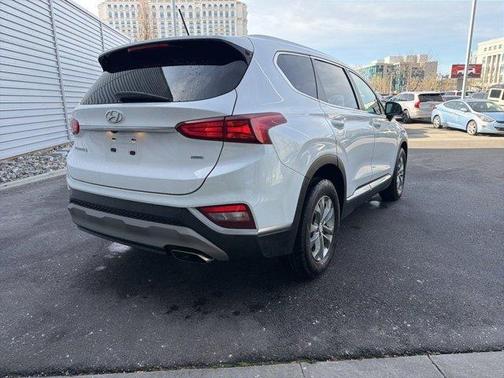 2019 Hyundai SANTA FE 2.4 SE