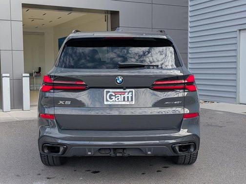 2025 BMW X5 xDrive40i