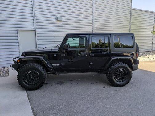 2018 Jeep Wrangler JK Unlimited Sahara