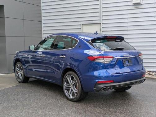 2023 Maserati Levante Modena