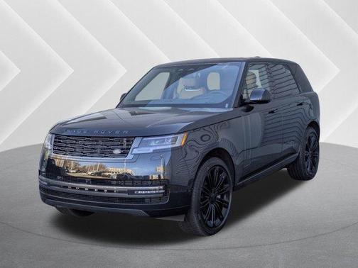 2026 Land Rover Range Rover P530 SE