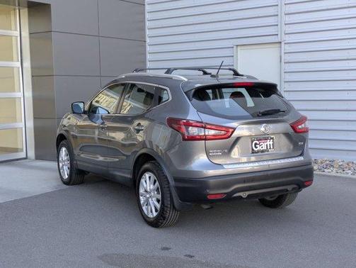 2020 Nissan Rogue Sport SV