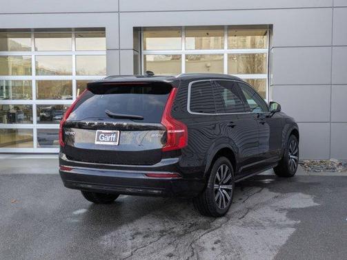 2023 Volvo XC90 B5 Core