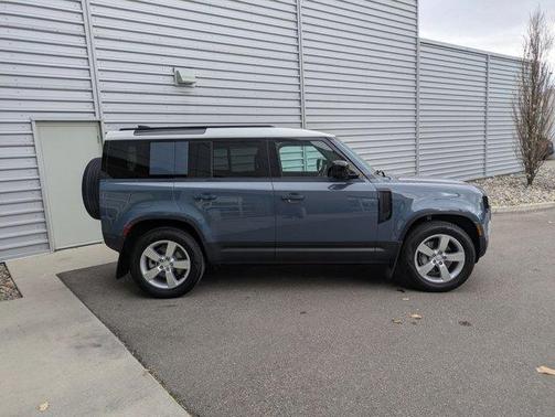 2025 Land Rover Defender P300