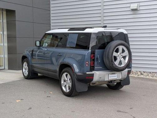 2025 Land Rover Defender P300