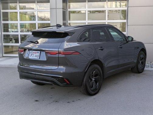 2025 Jaguar F-PACE P250 R-Dynamic S