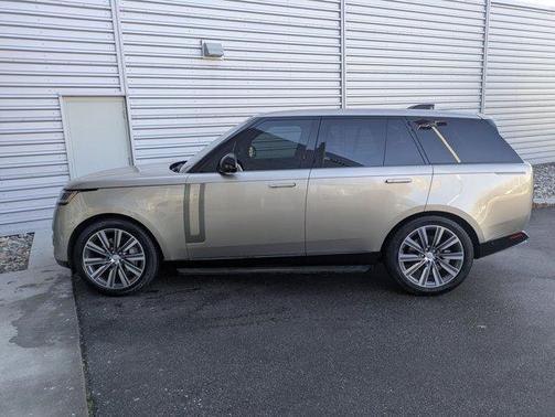 2023 Land Rover Range Rover P400 SE