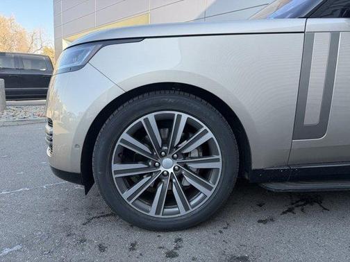 2023 Land Rover Range Rover P400 SE