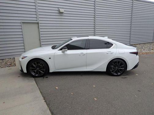 2025 Lexus IS 300 F DESIGN