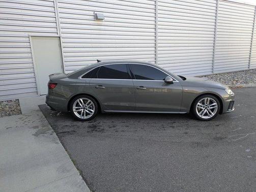 2023 Audi A4 45 S line Premium Plus