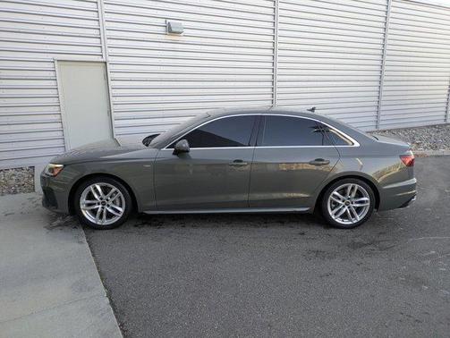 2023 Audi A4 45 S line Premium Plus