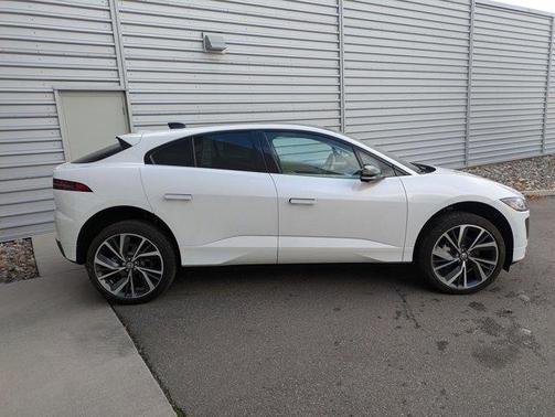 Ostuni Pearl White 2024 Jaguar I-PACE R-Dynamic HSE