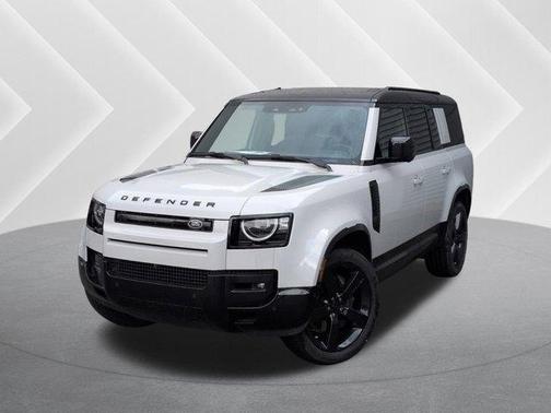 2026 Land Rover Defender 130 X-Dynamic SE