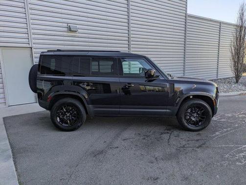 2025 Land Rover Defender P300