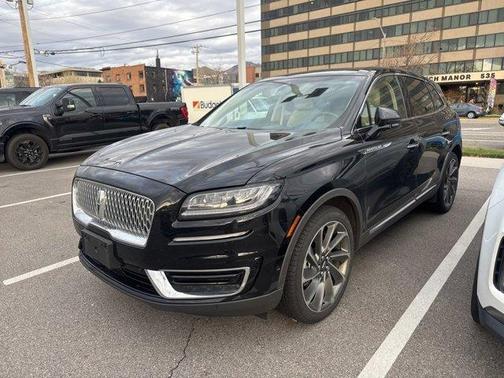 2020 Lincoln Nautilus Reserve