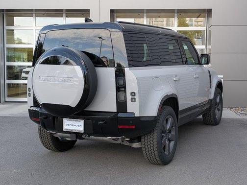 Borasco Grey 2026 Land Rover Defender P400 X-Dynamic SE