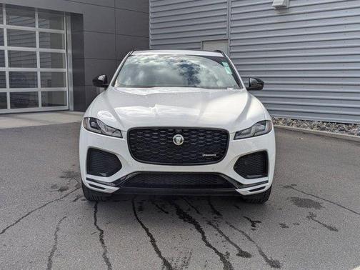 2024 Jaguar F-PACE P250 R-Dynamic S