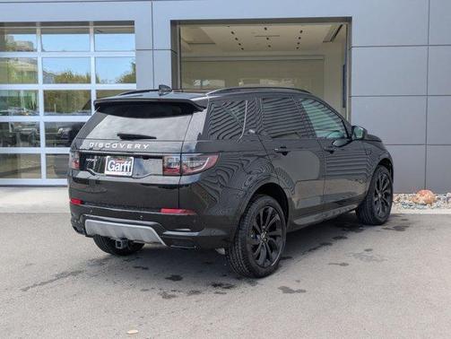 2024 Land Rover Discovery Sport Core S