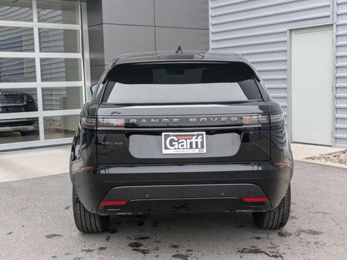 2026 Land Rover Range Rover Velar Dynamic SE