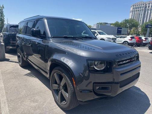 2024 Land Rover Defender 130 P500 V8