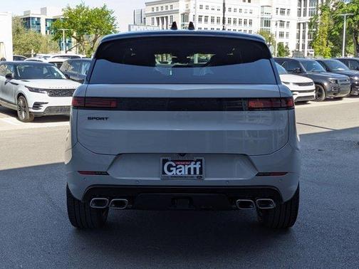 2025 Land Rover Range Rover Sport P530 Dynamic SE