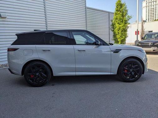 2025 Land Rover Range Rover Sport P530 Dynamic SE