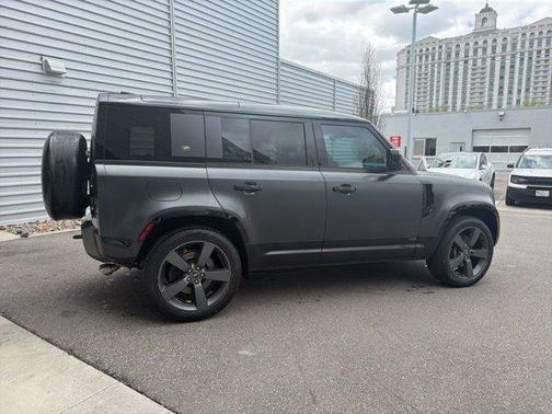 Carpathian Grey 2024 Land Rover Defender 110 P525 Carpathian Edition