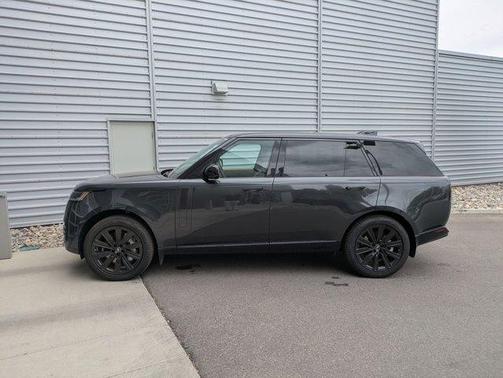 2025 Land Rover Range Rover P530 SE 7 Seat